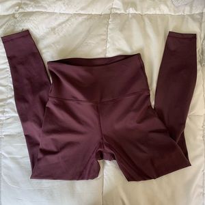 Love Her Shop Leggings! ✨✨